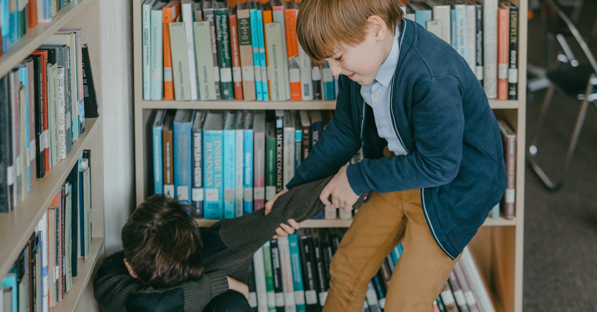 À Lyon, une mère s’engage contre le harcèlement en demandant à la ministre de l’Éducation la diffusion de la série Adolescence dans les collèges