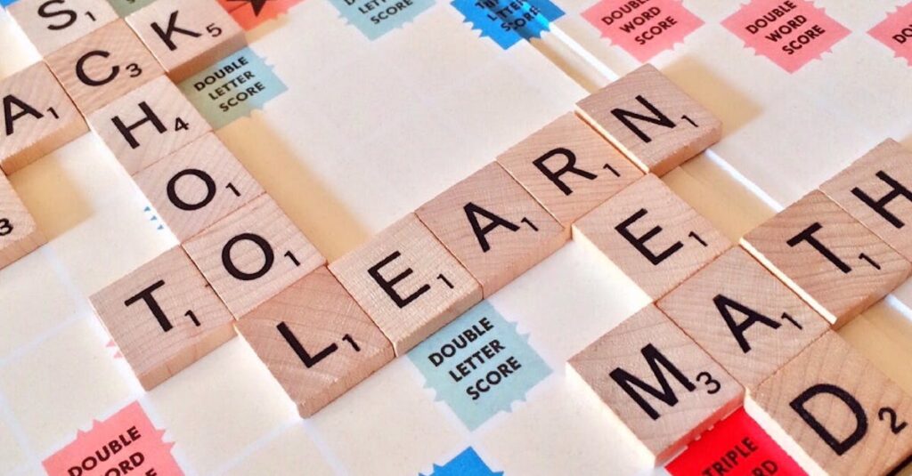 découvrez l'éducation sous toutes ses formes : actualités, conseils pratiques, ressources pour élèves, parents et enseignants, innovations pédagogiques et méthodes pour réussir à l'école ou à l'université.