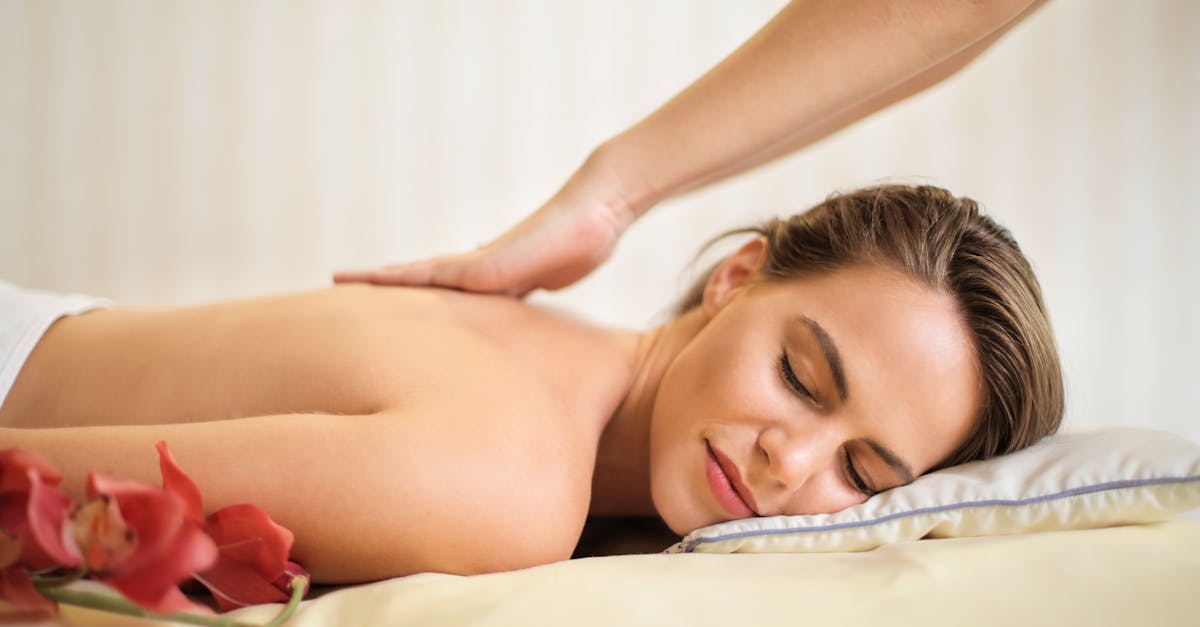 découvrez les différentes carrières dans le massage : formations, débouchés, qualités requises et opportunités professionnelles pour réussir dans ce secteur en pleine croissance.