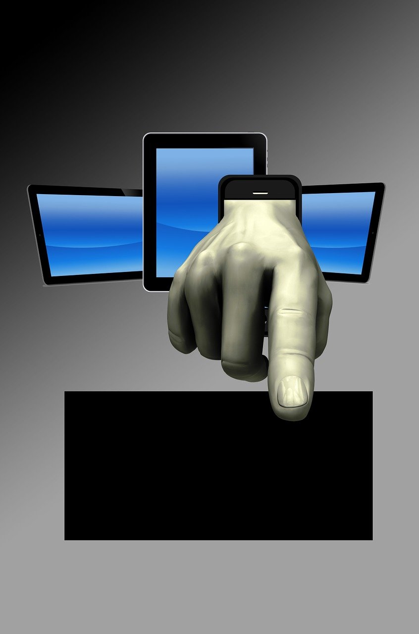 Interdiction des portables au lycée : pourquoi cette mesure pourrait ne pas être la solution idéale